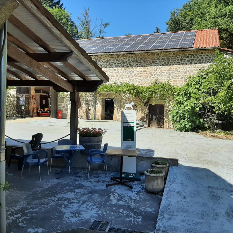 Chalet-dordogne B10 camping Château Le Verdoyer - Champs Romain, Dordogne Puyhardy  Extérieur photo
